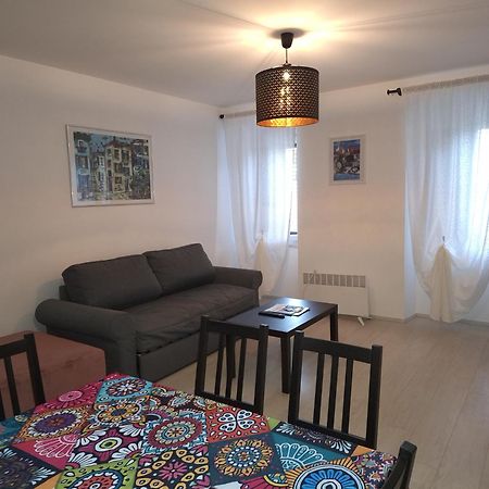 לובראן Apartments Knezgrad מראה חיצוני תמונה