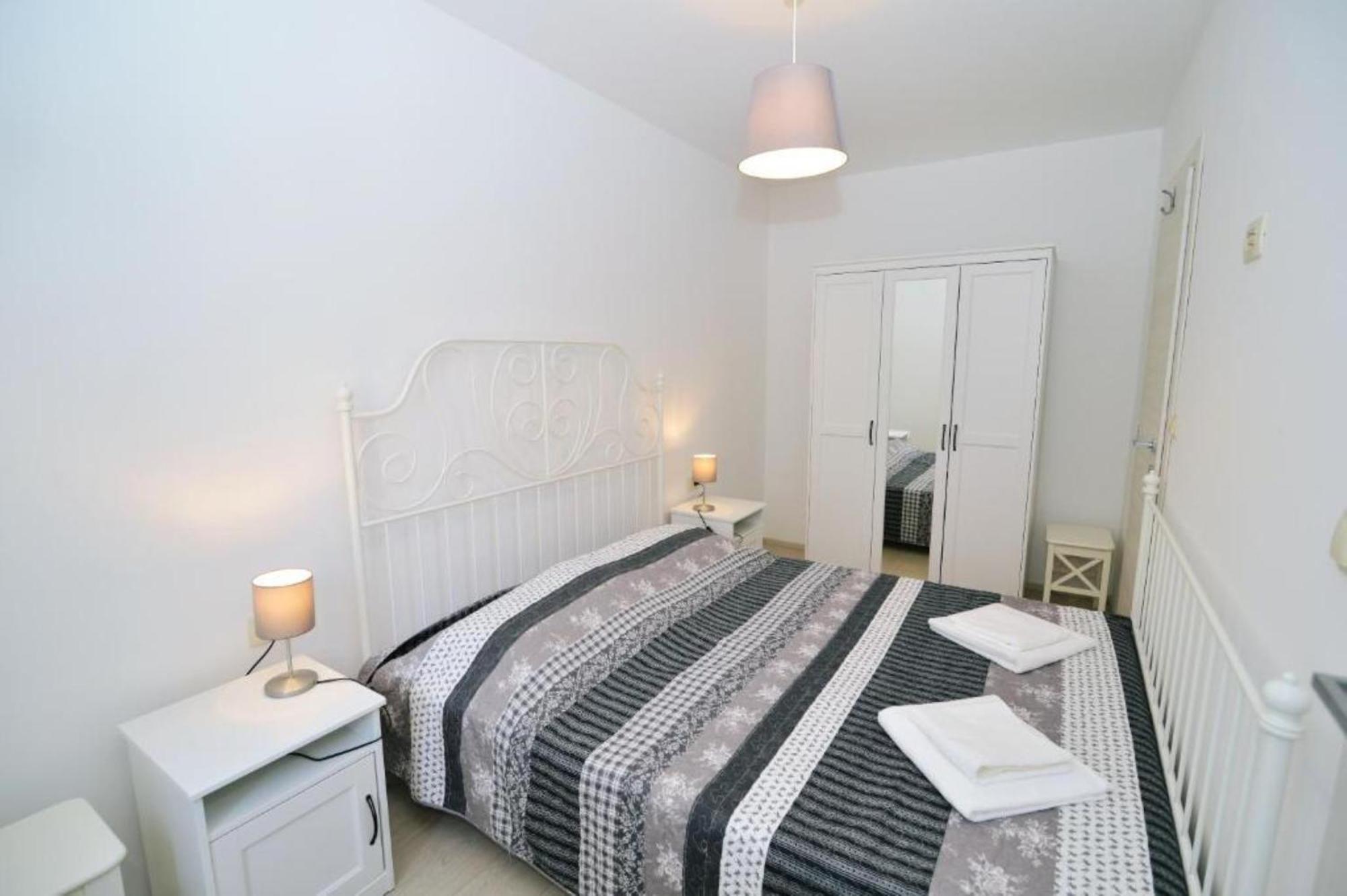 לובראן Apartments Knezgrad מראה חיצוני תמונה